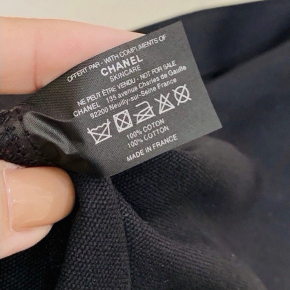 CHANEL Black Canvas Tote with Red & White Logo - Picture 3 of 3